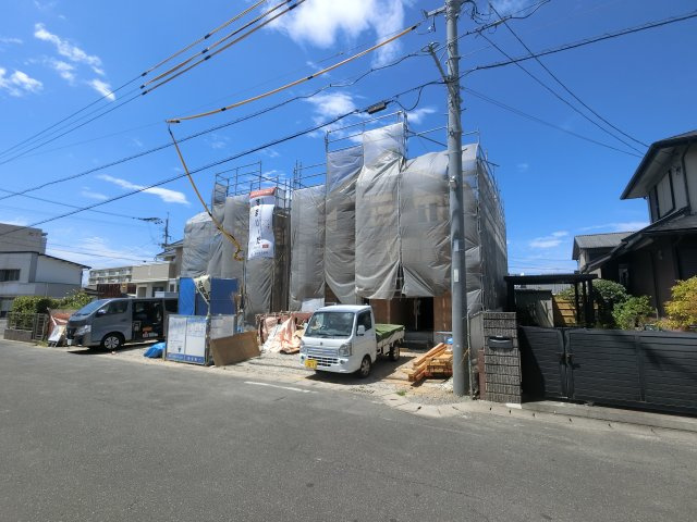 佐賀市光第2　2号棟の前面道路含む現地写真|前面道路含む現地写真です