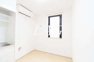 【居間・リビング】 | 大旭小村井ハイツ | 洋室のお部屋です。