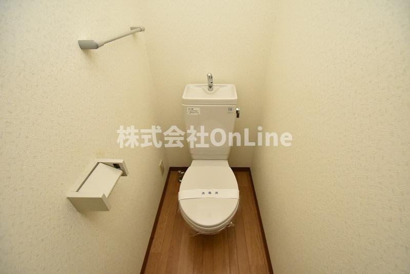 東大阪市高井田本通７丁目の賃貸マンションのトイレ
