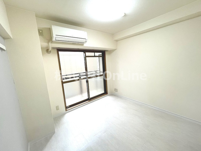 【寝室】