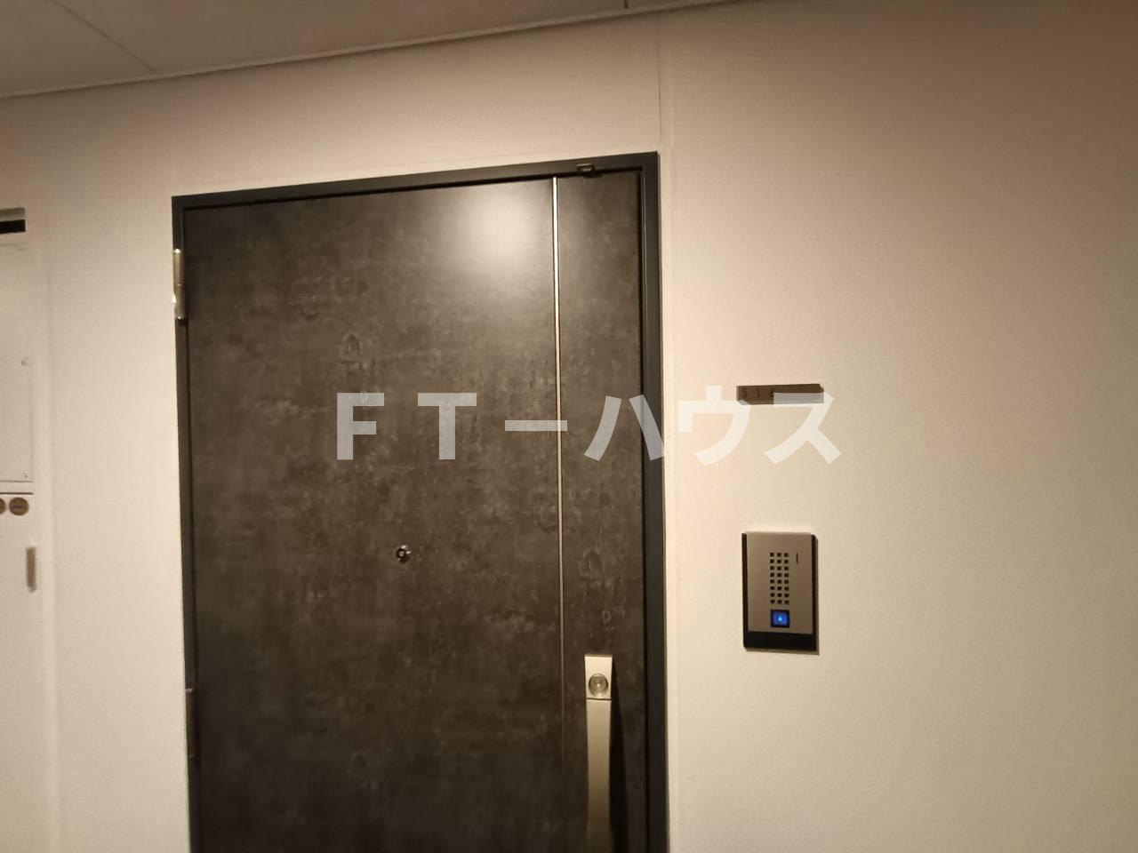 N-stage東中山の玄関