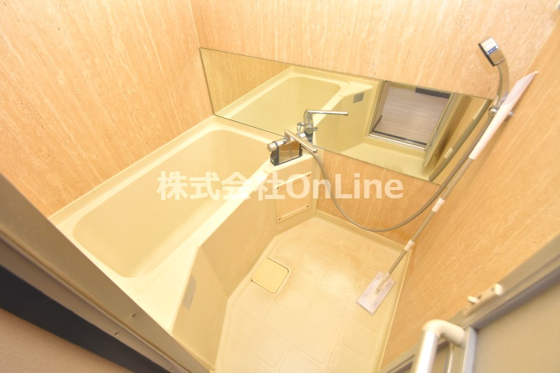 東大阪市川俣１丁目の賃貸マンションの浴室