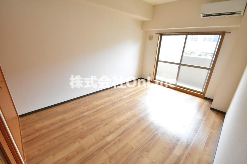 東大阪市吉田本町１丁目の賃貸マンションの寝室