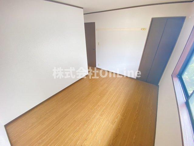 【寝室】