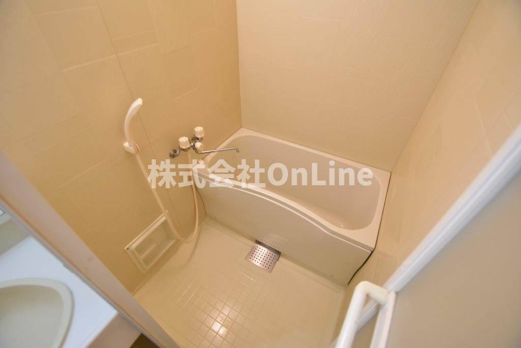 東大阪市小若江２丁目の賃貸マンションの浴室