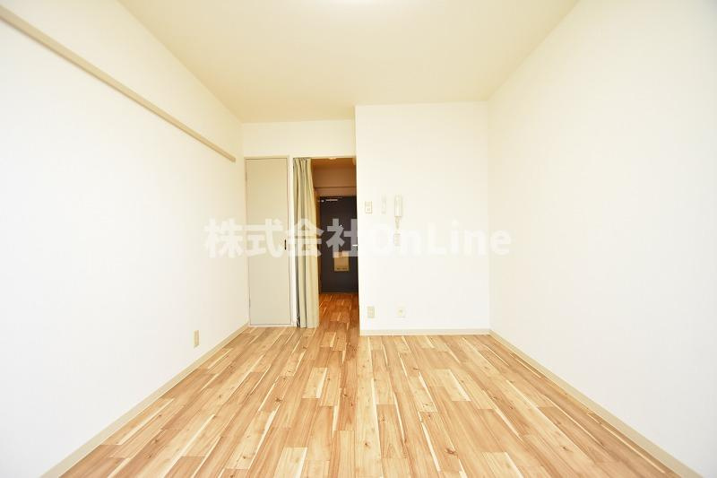 東大阪市菱屋西１丁目の賃貸マンションの寝室