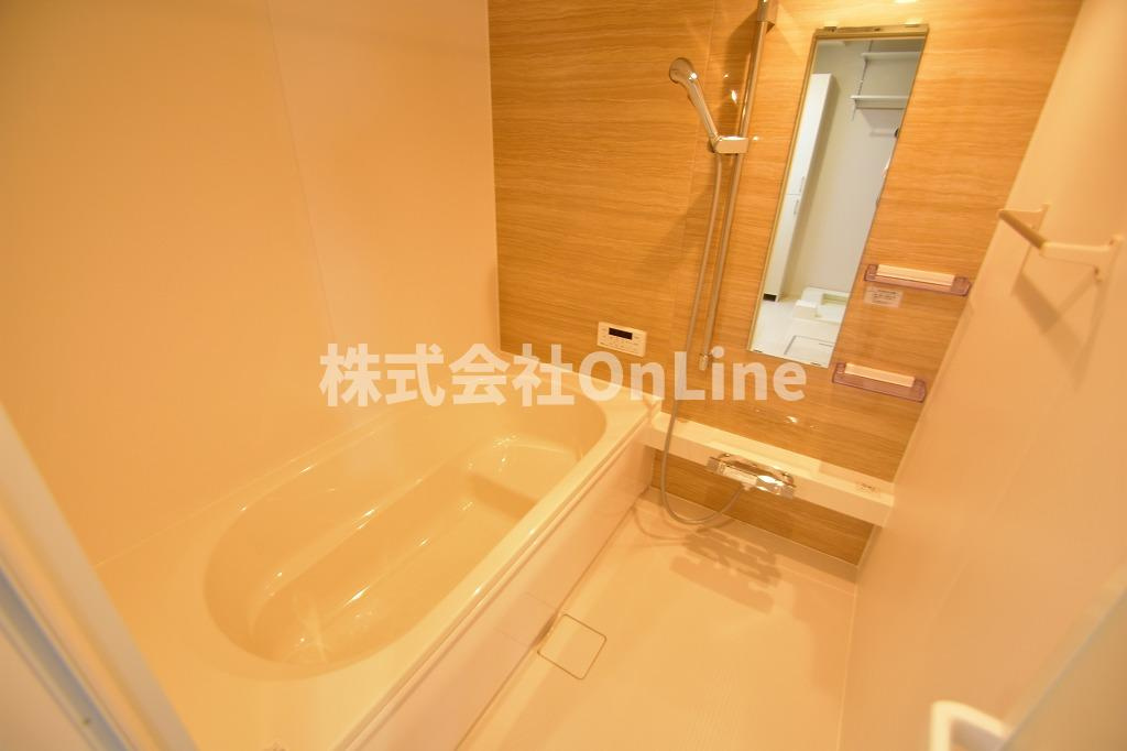 東大阪市吉田３丁目のアパートの浴室