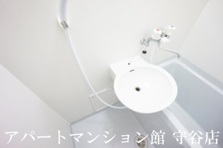 【洗面所】 | レオパレスカネエーズ柳橋 | 画像7