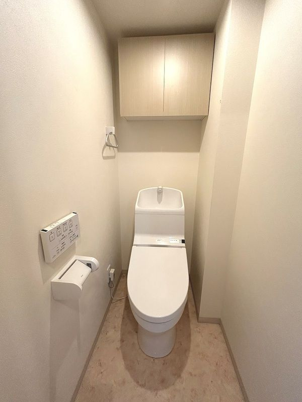 レオ四拾八番館のトイレ
