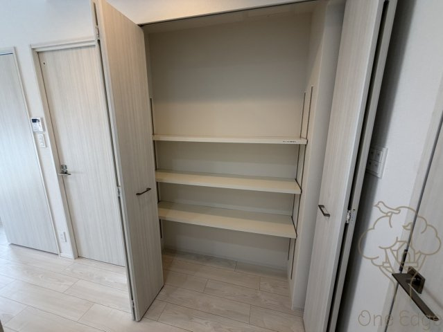 スプランディッド新大阪VIIIの収納
