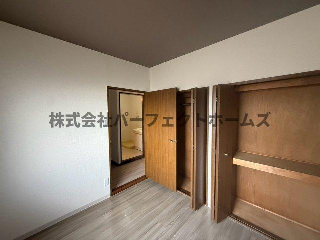長楽ビルの洋室|広々とした洋室です