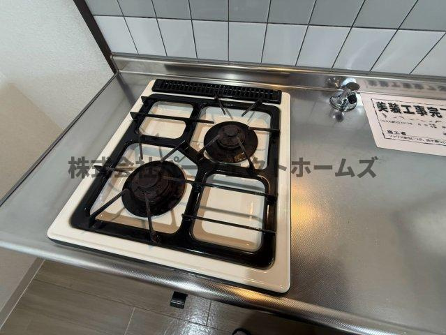 長楽ビルのキッチン|お料理しやすいキッチンです