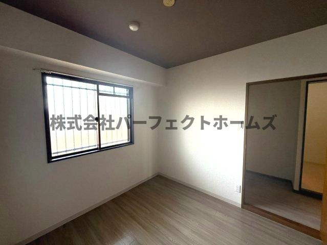 長楽ビルの洋室|きれいな洋室です