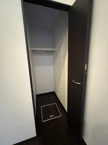 エリュート　名古屋市賃貸　仲介手数料無料の収納