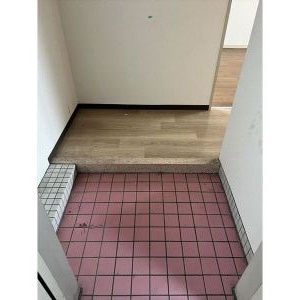 フルーヴェ1番館の玄関