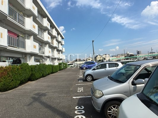 【駐車場】 | サウスシャトーＯＮＥ