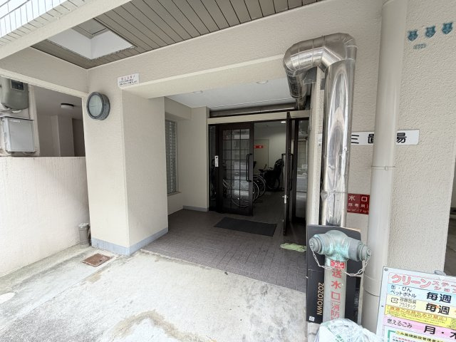 シティライフ六甲道Ⅲのエントランス