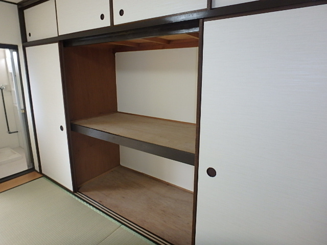 高砂市竜山１丁目の賃貸マンションの収納|※別のお部屋のお写真です※