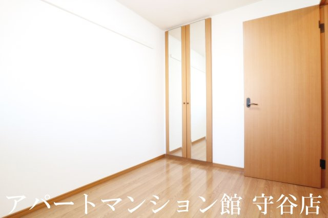 ＡＵＴＨＯＲ千草Ⅰの寝室