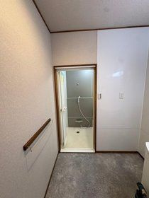 【浴室】 | 貸家　新座市西堀