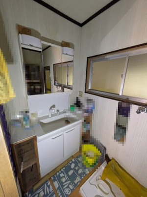 【洗面所】 | 君津市久留里市場　敷地内物置付き　5LK