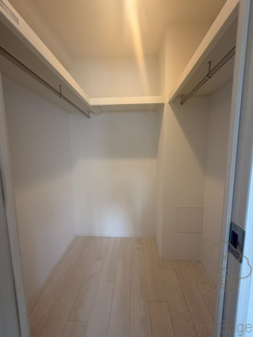 スプランディッド新大阪VIIIの収納