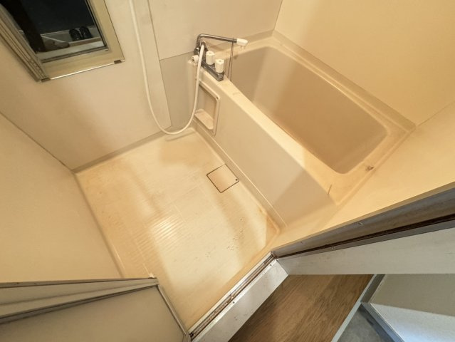 メゾンプチの浴室