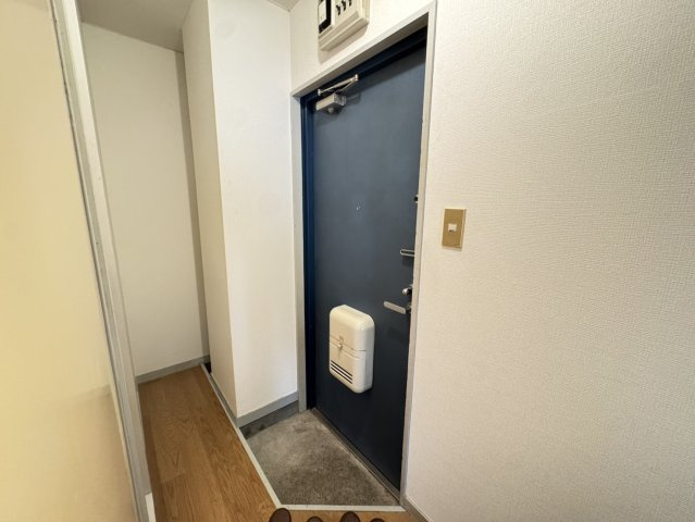 メゾンプチの玄関