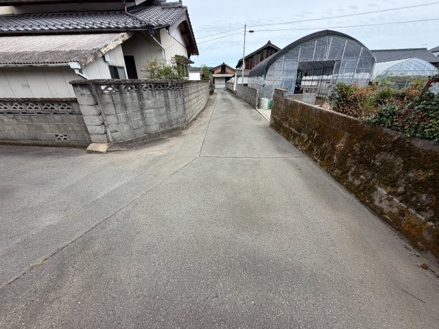 阿蘇市一の宮町 4DKの前面道路含む現地写真