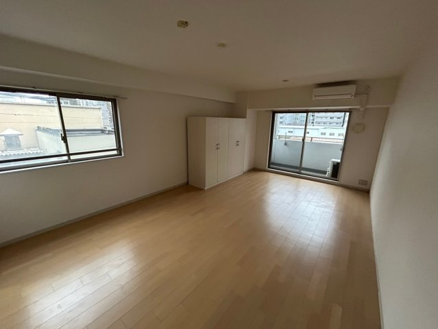 南堀江アパートメントシエロの寝室