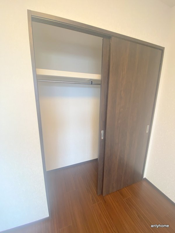 プレジオ荒本新町　仲介手数料無料の収納