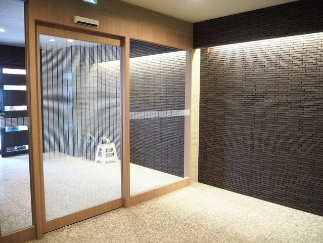 TK猿楽町レジデンスのエントランス|建物の内部です