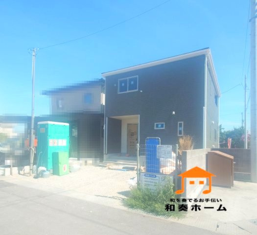 クレイドルガーデン丸亀市津森町第３◇耐震等級３取得の地震に強いオール電化住宅です！の前面道路含む現地写真|前面道路が広いので、大きな車でも運転しやすく、車庫入れも余裕を持ってできるのが魅力的なお家です。