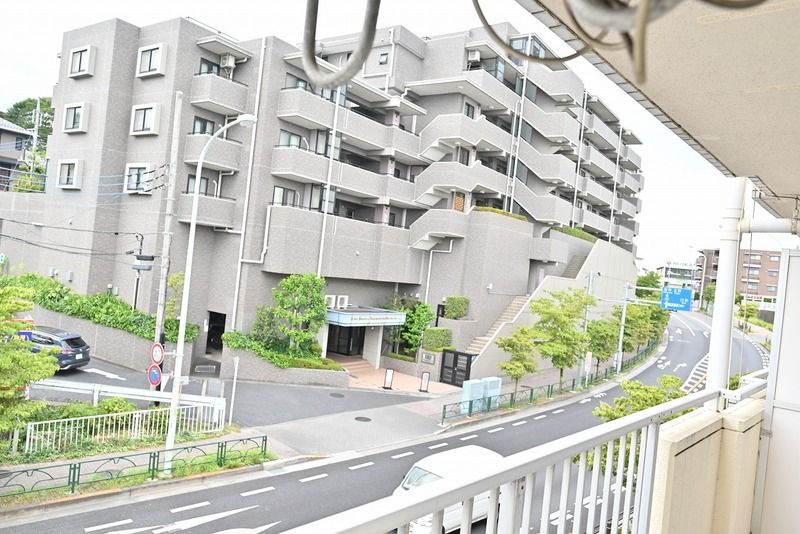 タウンライフ高幡不動の展望
