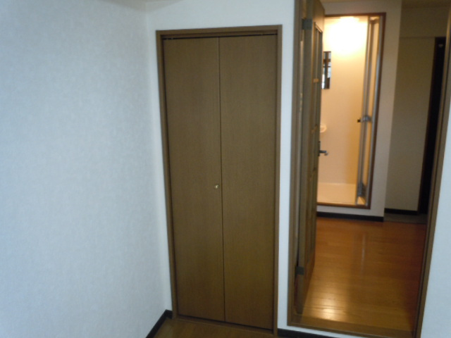 ステイツ豊中本町ビルの収納