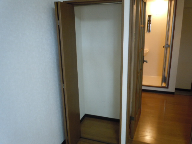 ステイツ豊中本町ビルの収納