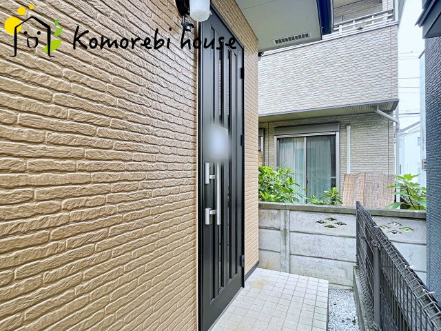 鴻巣市宮前　中古一戸建ての玄関|シンプルで使いやすい玄関です