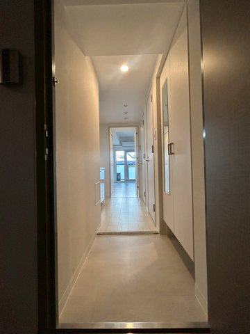 エスリードレジデンス大阪本町の玄関