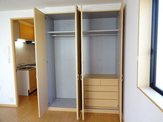 ハイツコスモスの収納