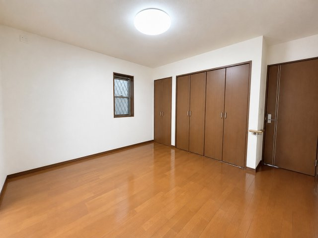 名古屋市中川区愛知町　4SLDK　3階建　リフォーム済みの洋室|洋室です