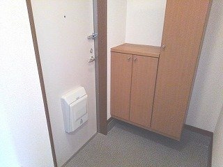 Ｃｉｅｌ　Ｂｒａｎ・ｃｈｅの玄関|明るい玄関です