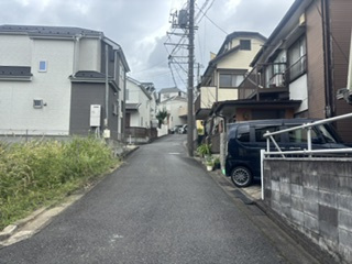 【前面道路含む現地写真】 | 白百合3丁目　ー新築一戸建てー | 前面道路