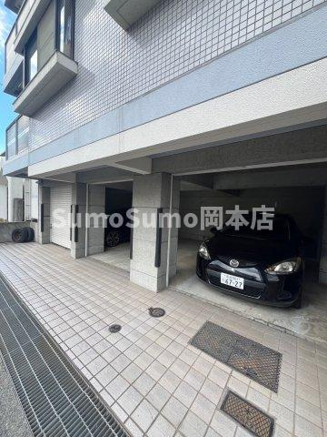 チェリーコートの駐車場|駐車場完備です