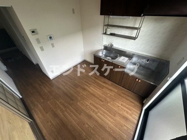 グレースアーバンＡの居間・リビング|高崎、前橋のお部屋探しはエンドスケープまで！お客様の理想お聞かせ下さい♪