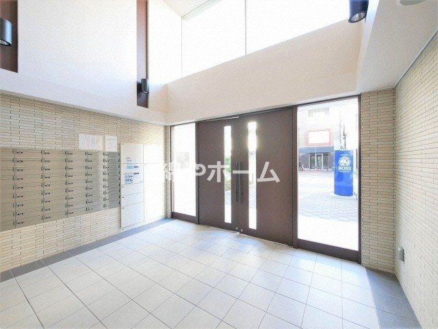 プランドール新大阪NORTHレジデンスのロビー|落ち着いたロビーです