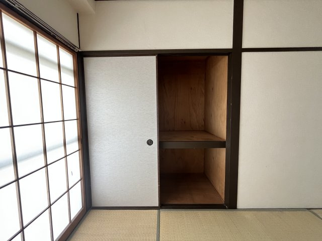 柿の生マンションの内装