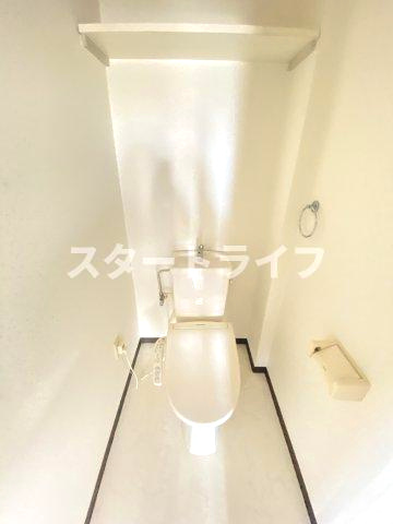 大阪市東淀川区淡路１丁目の賃貸マンションのトイレ