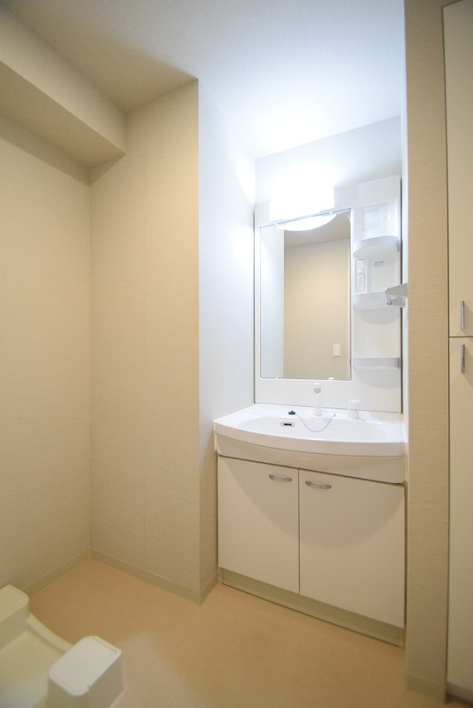 横浜市栄区笠間５丁目の賃貸マンションの洗面所