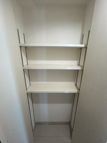 クロスレジデンス大阪新町の収納
