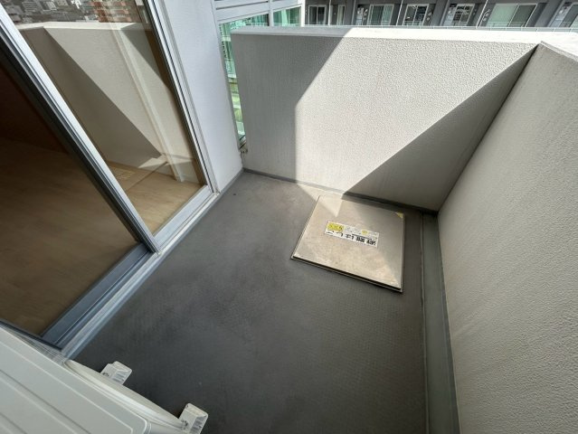 クロスレジデンス大阪新町のバルコニー